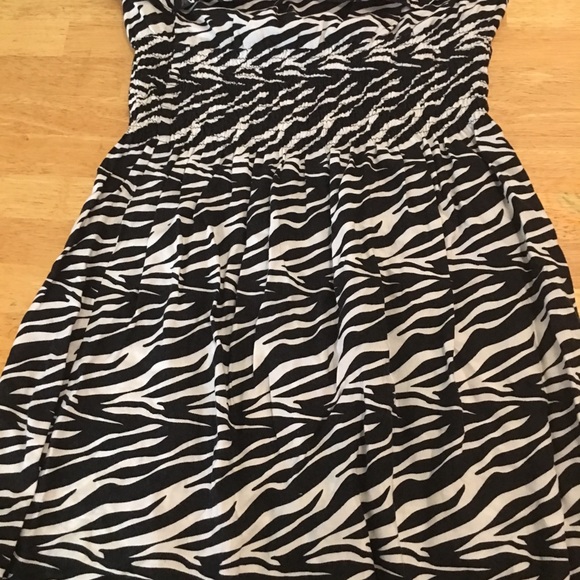 Strapless top zebra print - Picture 3 of 3